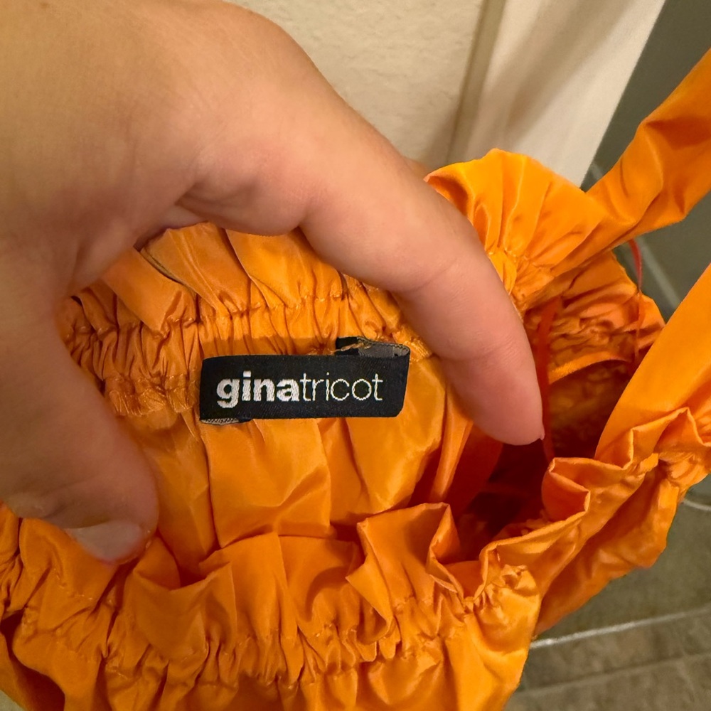 Garage dress